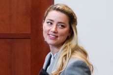 Amber Heard revela los nombres de sus gemelos en el Día de las Madres