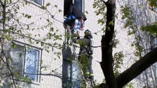 Los vecinos saltaron por las ventanas en un incendio en Milwaukee que dejó 4 muertos