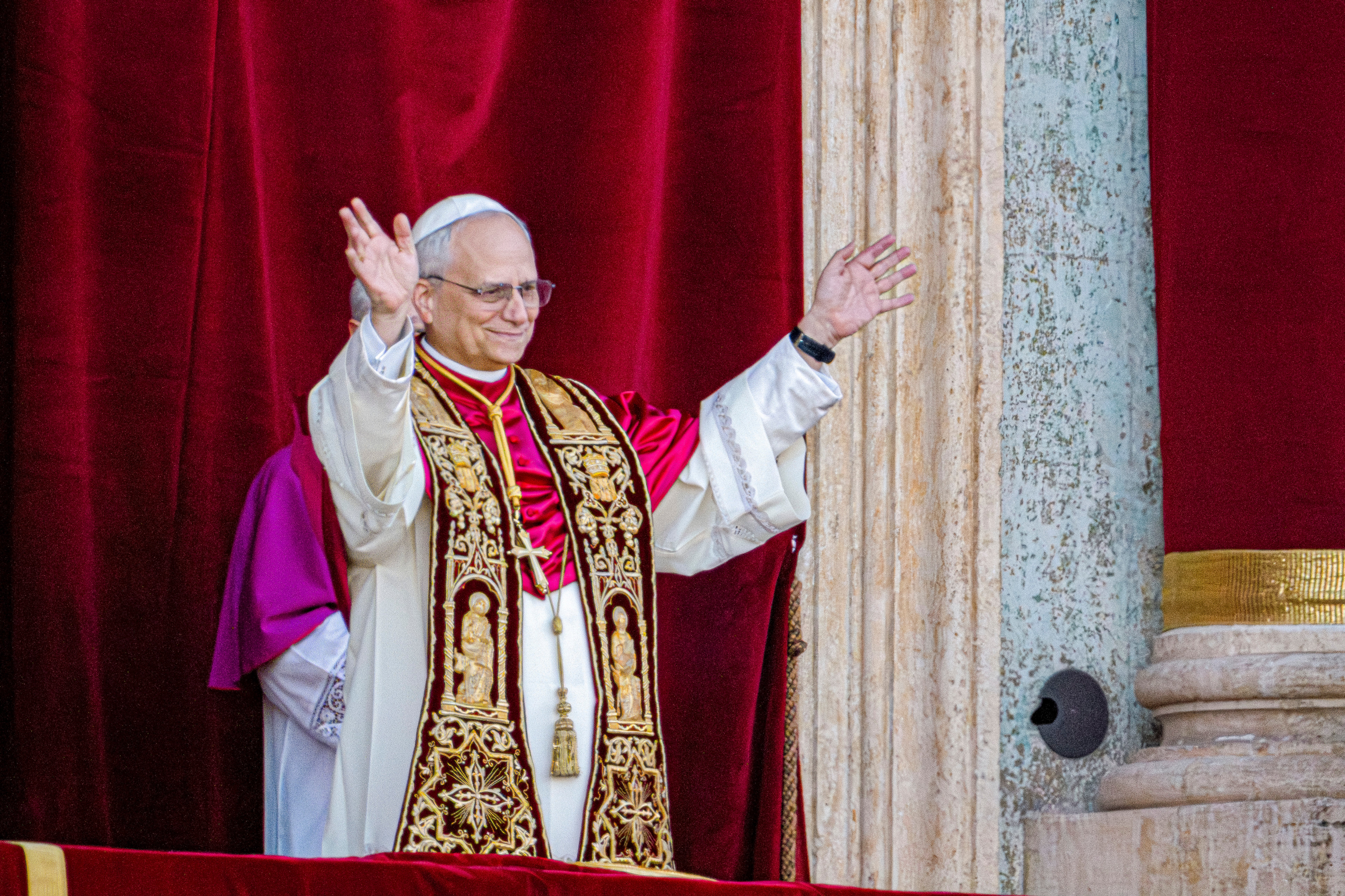 Trump se atribuye la elección del papa León, aunque no participó en el cónclave