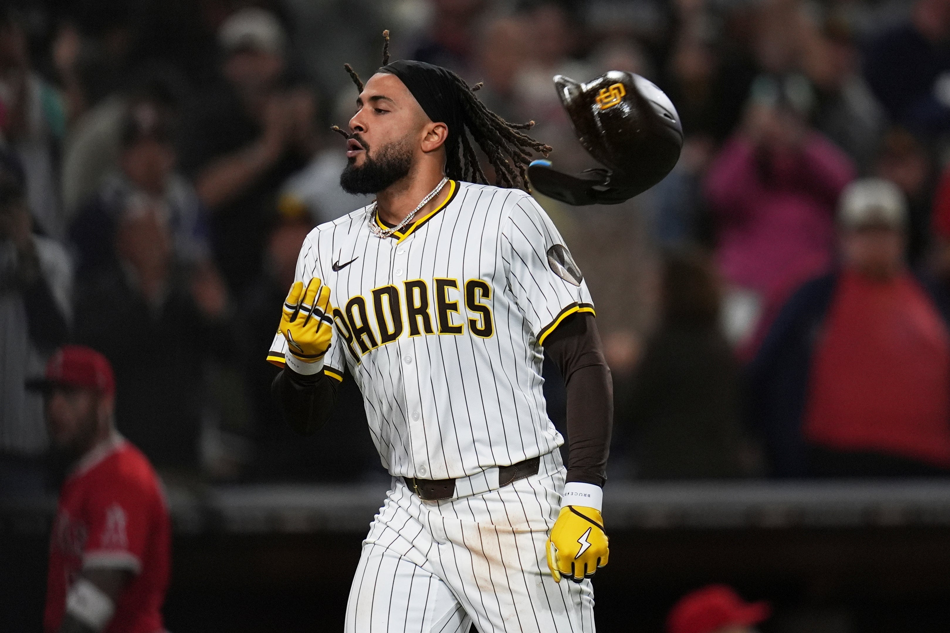 ANGELINOS-PADRES