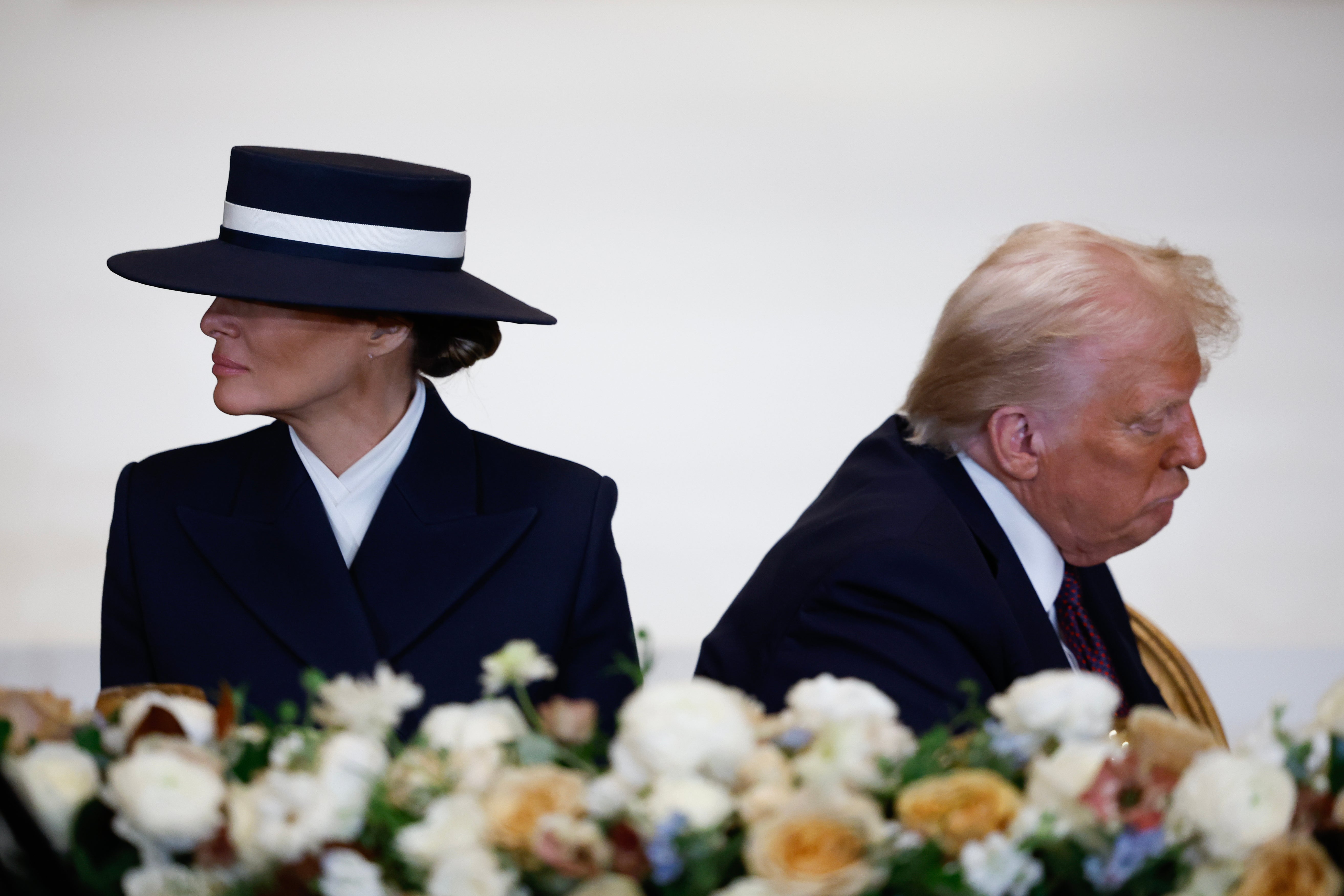 El biógrafo Michael Wolff ha asegurado que el presidente Donald Trump y la primera dama Melania Trump están “separados”. Sus comentarios surgen tras conocerse que Melania Trump pasó menos de dos semanas en la Casa Blanca desde la toma de posesión de su esposo.