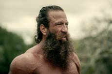 Brian Johnson, conocido como “Liver King”, fue arrestado tras amenazar a Joe Rogan