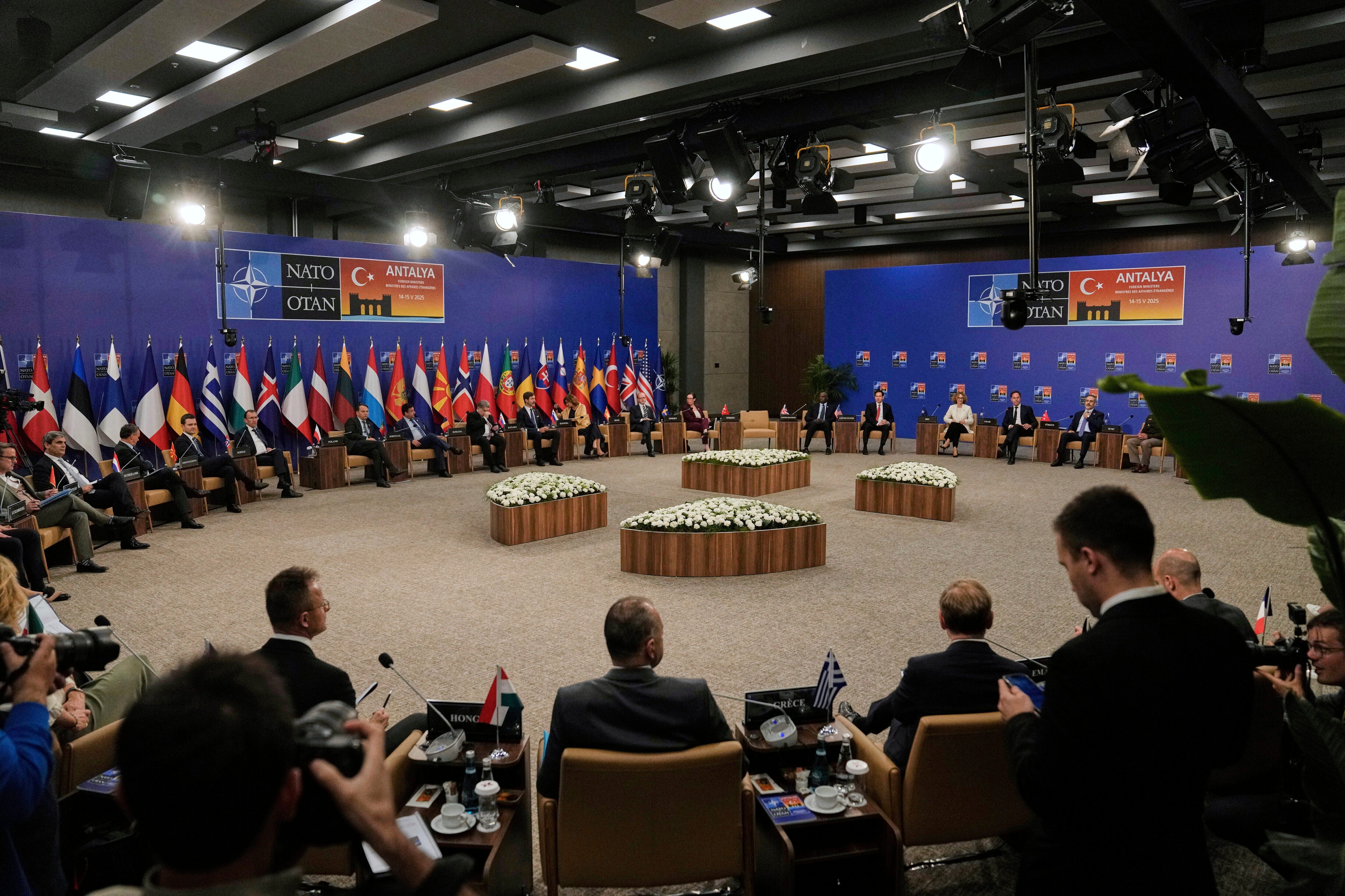 OTAN RUSIA FLOTA ENCUBIERTA