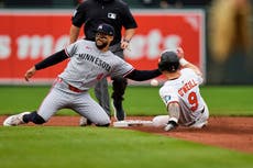 Mellizos colocan a Carlos Correa y Byron Buxton en protocolo de conmociones tras colisión