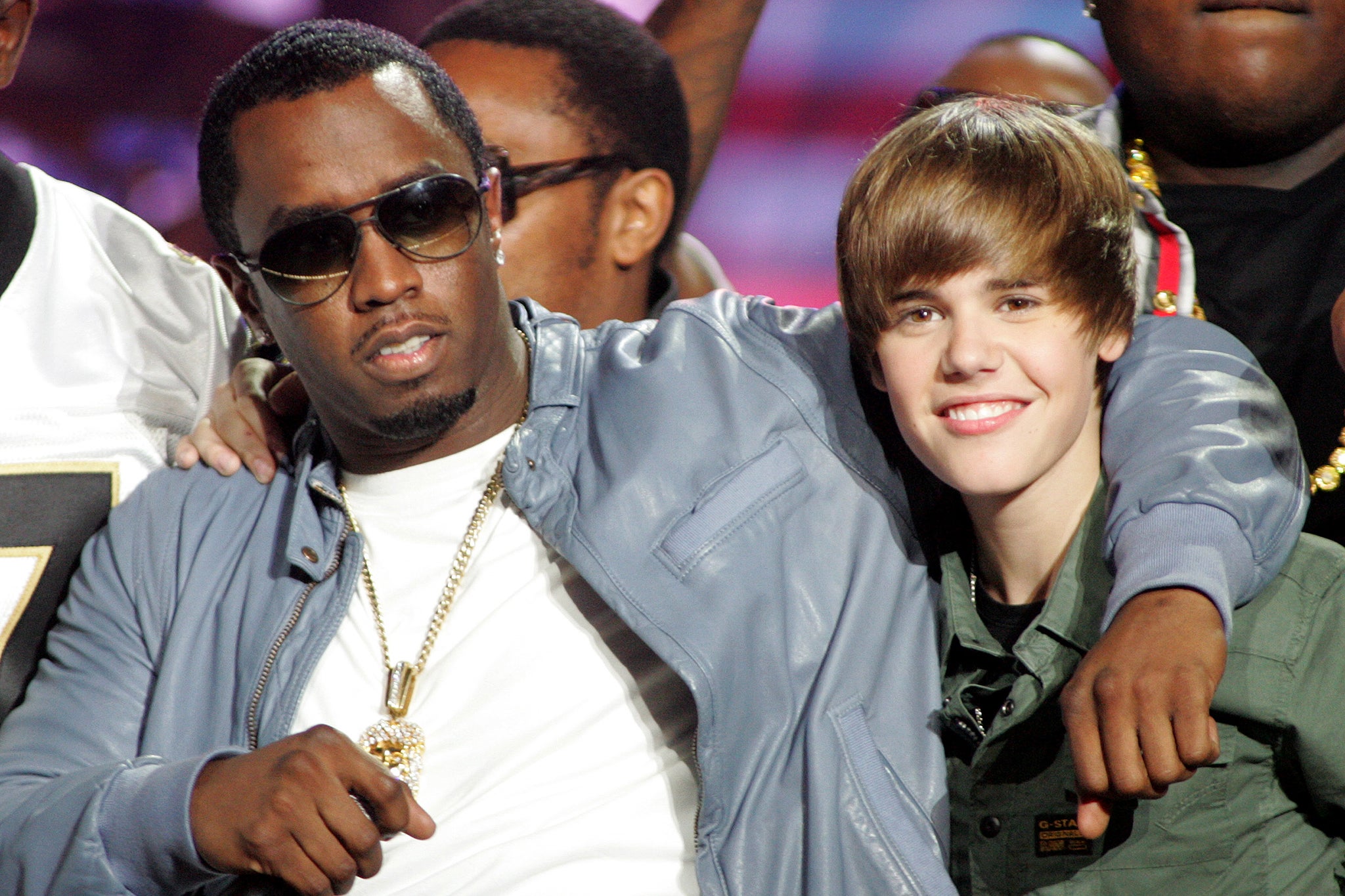 La amistad entre Diddy y Justin Bieber comenzó cuando el canadiense era una joven estrella del pop