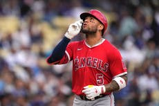 Kochanowicz limita a Dodgers y Angelinos logran cinco dobles matanzas para imponerse por 6-2