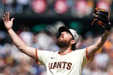 Heliot Ramos pega jonrón y hit decisivo en victoria de Gigantes 3-2 sobre Atléticos para barrer