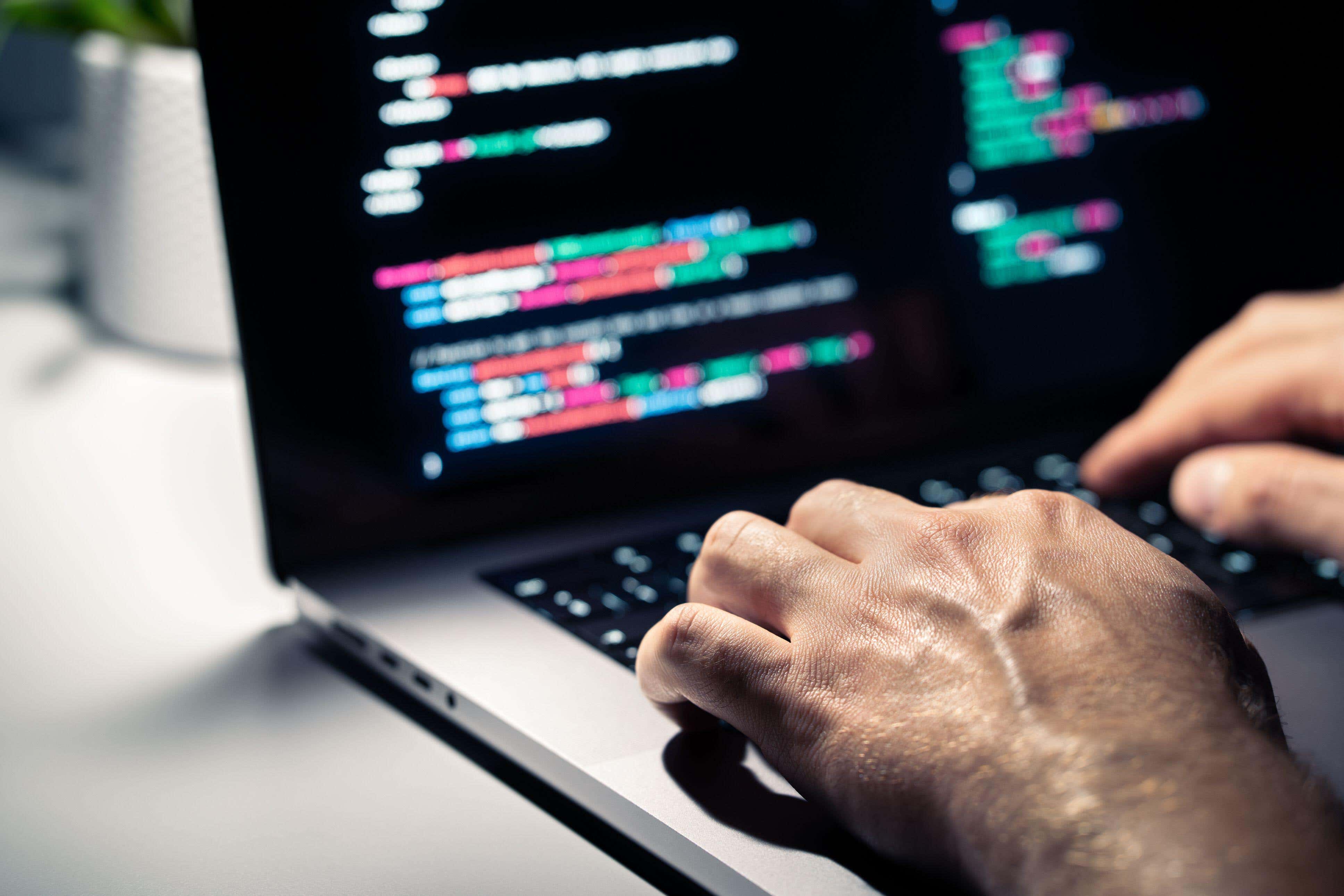 Se filtraron 16.000 millones de contraseñas de cuentas de Apple, Facebook, Google y otras plataformas, en lo que los investigadores han calificado como la mayor filtración de datos de la historia