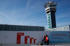 El fallo en sistemas de control aéreo cancela y retrasa vuelos en el aeropuerto de París-Orly