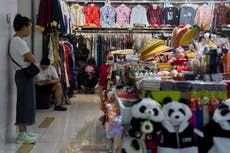 Economía de China se desacelera debido a aranceles