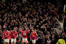La UEFA advierte a fans de Man United y Tottenham sobre venta no oficial de entradas para la final.