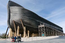 Un arca gigante y un museo en EEUU promueven el creacionismo entre los creyentes modernos