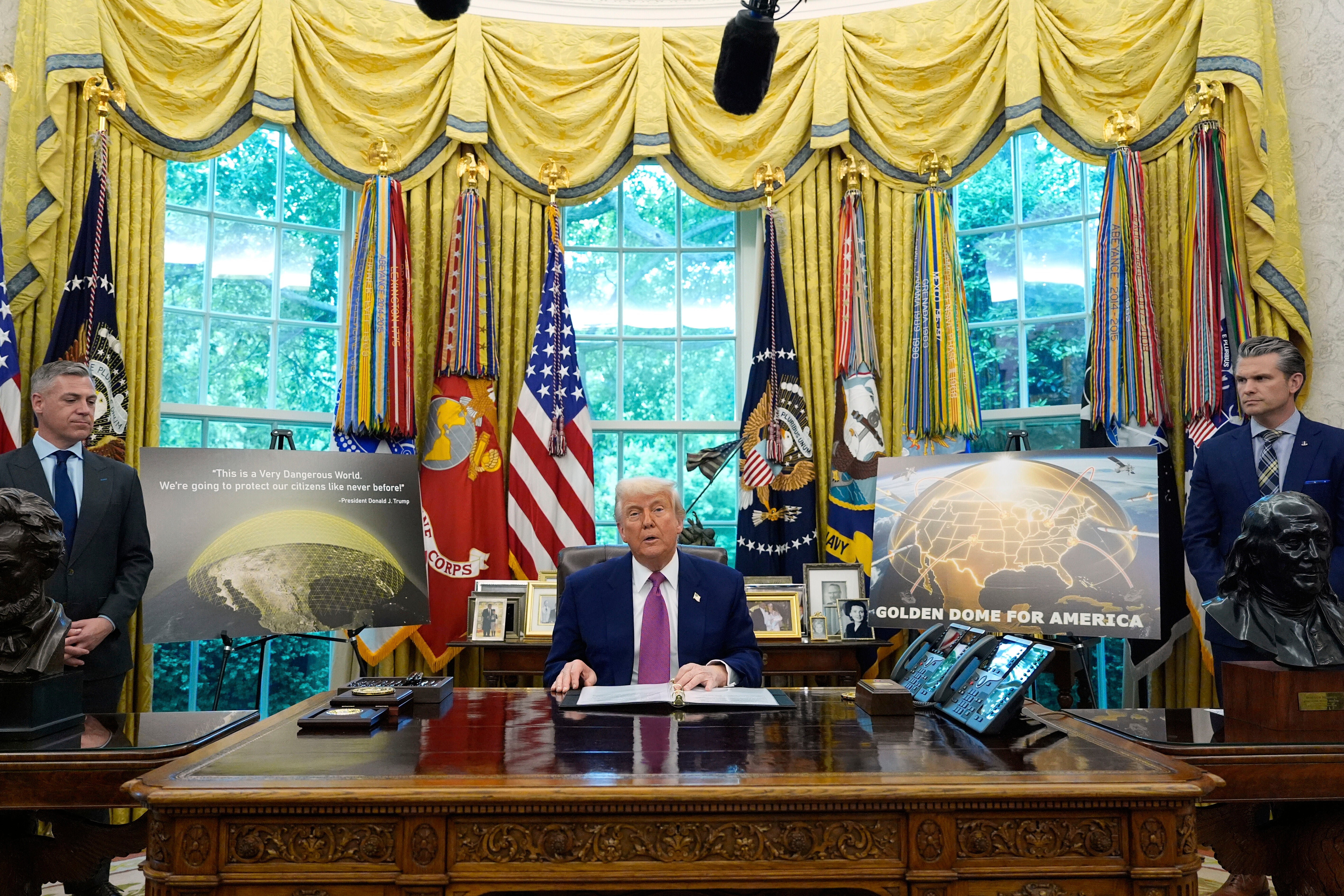 Trump anunció este martes una inversión inicial de $25.000 millones para iniciar la construcción del escudo antimisiles, con la promesa de que estará listo en tres años
