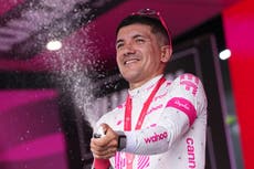 Carapaz renace en el Giro al ganar la 11ma etapa. Del Toro amplía su liderato general