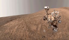 Explorador de Marte se toma un selfie mientras pasa torbellino de polvo marciano