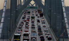 Senado de EEUU bloquea norma de California que prohibiría venta de autos de gasolina para 2035