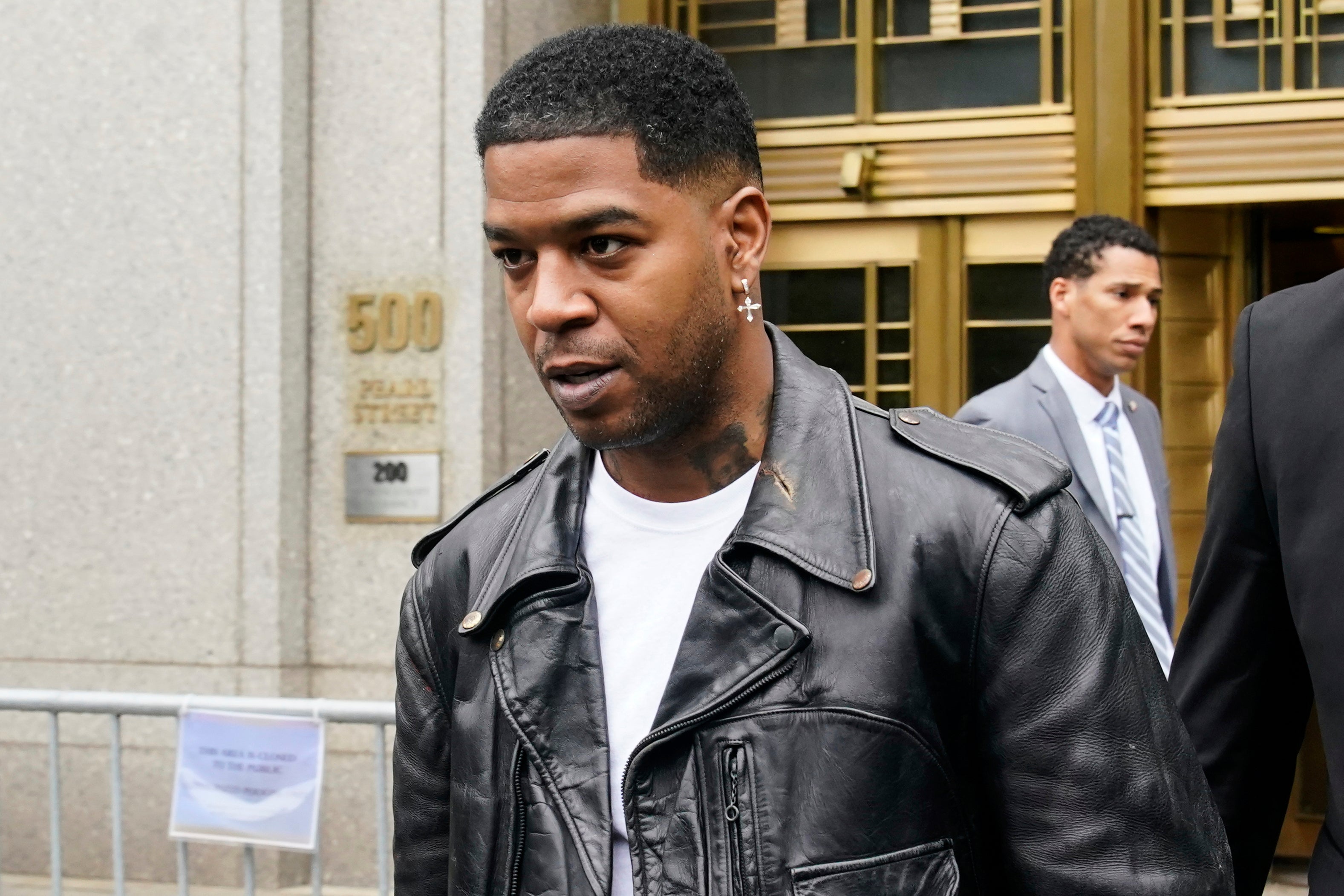 Mescudi sale del tribunal federal tras testificar sobre su breve relación con Cassie Ventura en 2011