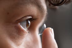 Nuevos lentes de contacto con “visión nocturna” permiten ver en la oscuridad
