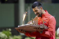 Djokovic celebra su cumpleaños con victoria sobre Arnaldi en el Abierto de Ginebra