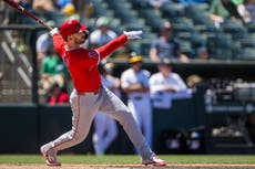 Ward conecta otro grand slam por Angelinos, que remontan y vencen 10-5 a Atléticos