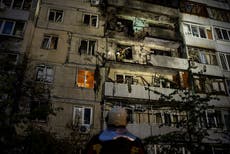 AP Fotos: Kiev sufre un ataque masivo de drones y misiles rusos