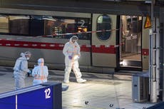 Todos los heridos están estables tras apuñalamiento en estación de tren de Hamburgo, Alemania