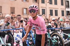 El mexicano Del Toro amplía su ventaja en el Giro de Italia a más de un minuto