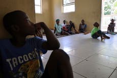 Haitianos con VIH desafían el estigma al denunciar recortes de USAID y escasez de medicamentos