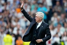 Aficionados del Real Madrid despiden con emoción a Ancelotti y Modric en el Bernabéu
