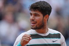 Roland Garros: Alcaraz e Swiatek inician con buen pie la defensa de sus títulos