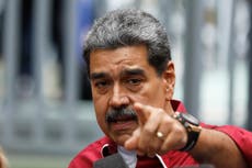 Oficialismo arrasa en los comicios legislativos y de gobernadores en Venezuela