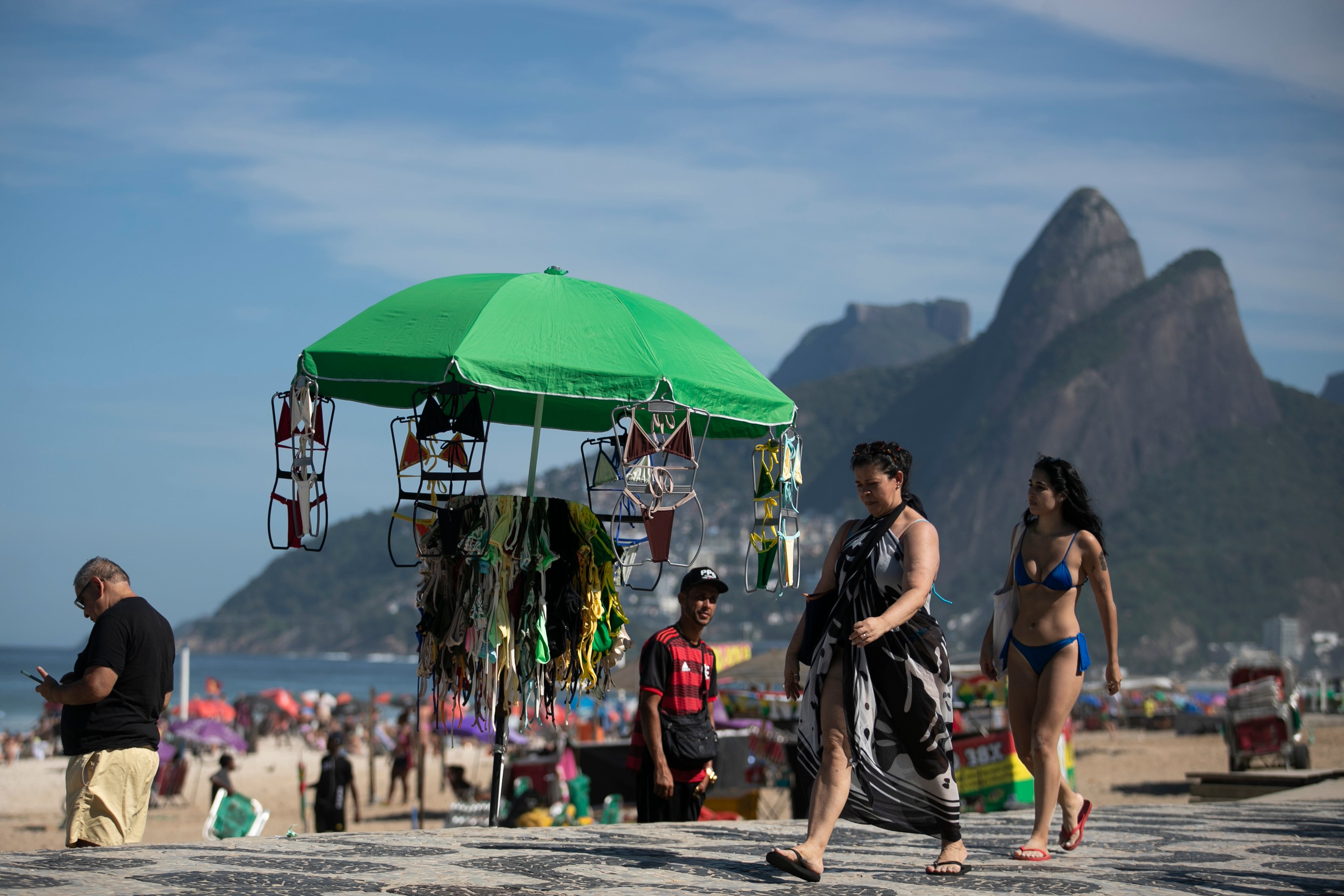 BRASIL-RÍO-MÚSICA EN LA PLAYA