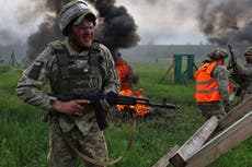 Rusia toma aldeas fronterizas ucranianas mientras su campaña de bombardeos masivos se ralentiza