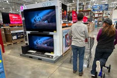 La confianza del consumidor en EEUU se recupera tras 5 meses de caídas por temor a los aranceles