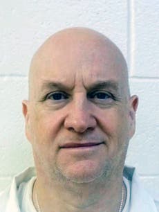 Inician búsqueda de exjefe de policía conocido como 'Diablo de las Ozarks' tras escapar de prisión