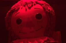 La historia real de la muñeca embrujada Annabelle que desató pánico en redes
