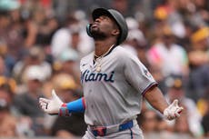 Ramírez conecta jonrón y remolca 4 carreras para que Marlins se impongan 10-8 a Padres