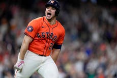 Jonrón de Díaz da triunfo a Astros 2-1 sobre Rays tras joya de tres hits de Valdez