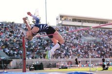 Atleta transgénero gana 2 pruebas femeninas en finales de atletismo de California