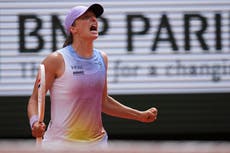 Iga Swiatek vence a Elena Rybakina y sigue en busca de su cuatro título consecutivo en Francia