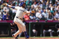 Cal Raleigh, de Marineros, lidera las mayores en jonrones y podría romper récord de receptores