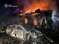 Zelenskyy condena un ataque ruso "brutal" con cohetes tras 3 muertos en ciudad ucraniana