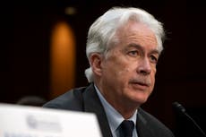 Burns prepara libro sobre sus años al frente de la CIA