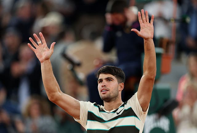<p>Carlos Alcaraz volvió a las semifinales del Abierto de Francia</p>