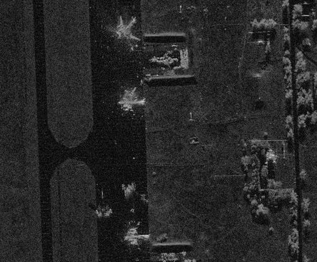 Imagen satelital del aeródromo de Belaya, después del ataque con drones ucranianos, donde se muestra el alcance del golpe a bases militares rusas en la región de Irkutsk