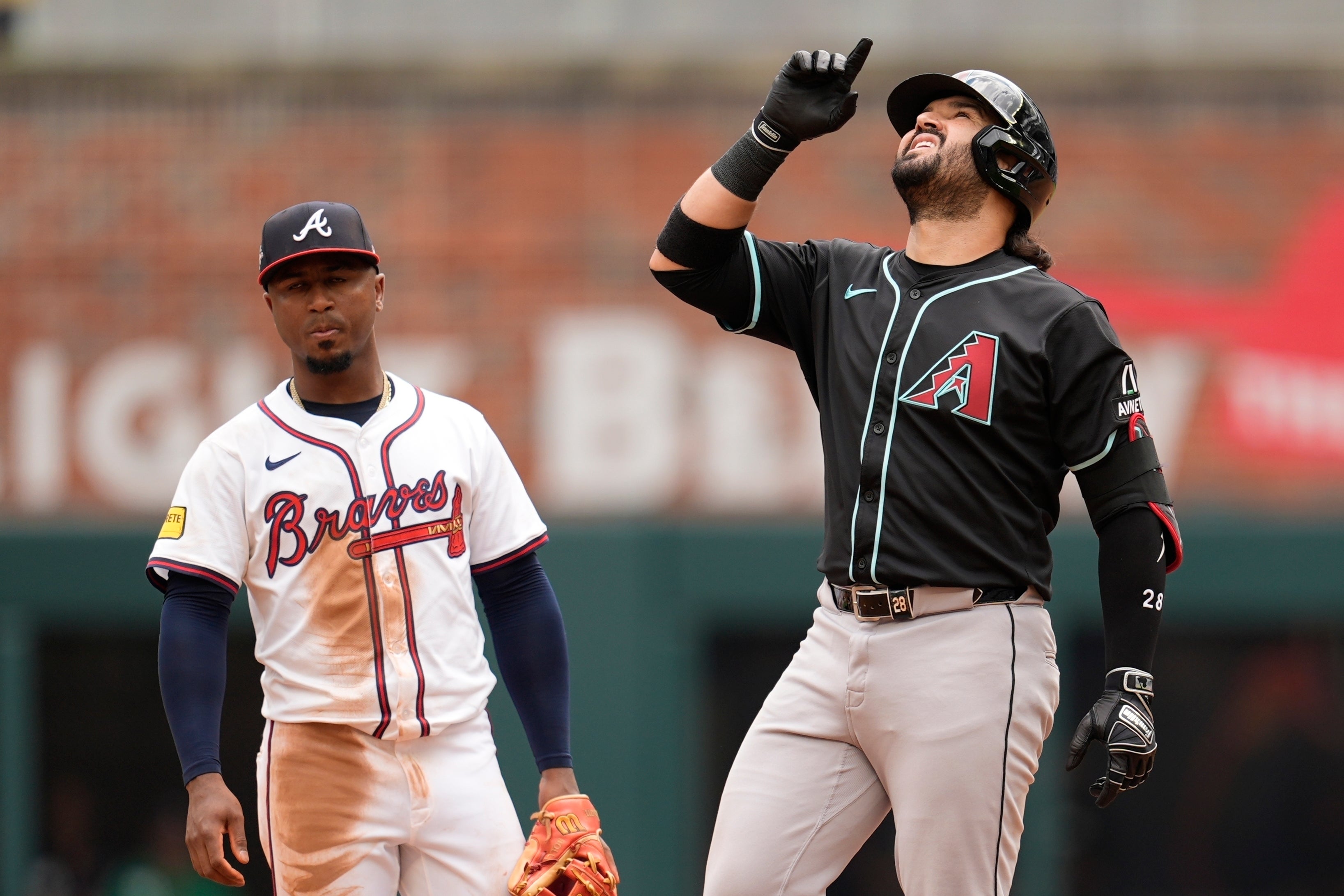 DIAMONDBACKS-BRAVOS
