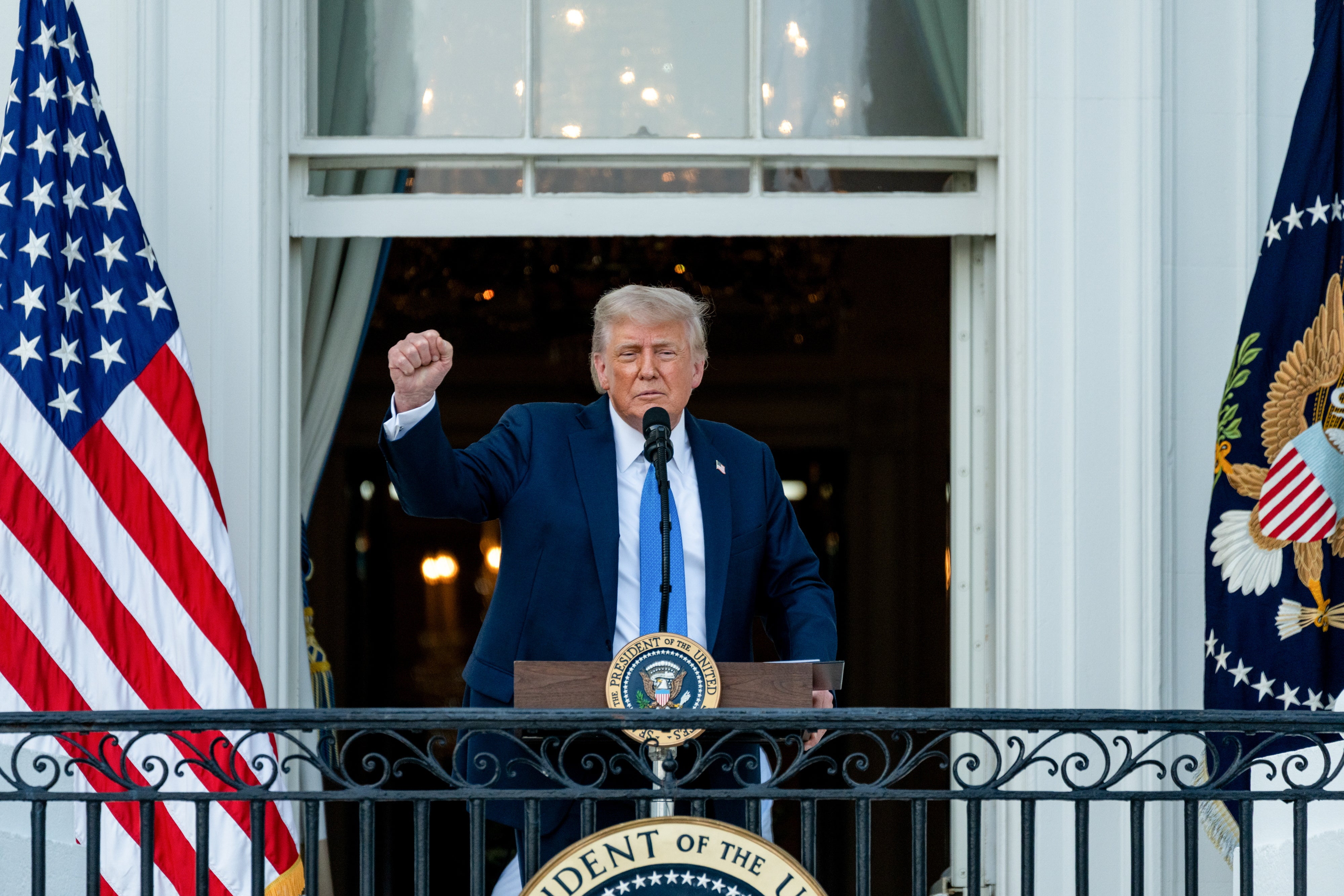 Donald Trump afirmó que los países tienen ciudadanos con “actitudes hostiles hacia EE. UU.”