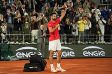 Djokovic no está seguro de volver a jugar en Roland Garros tras derrota ante Sinner