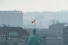 Incendios forestales obligan a evacuar a otros 1.000 residentes de provincia canadiense de Manitoba