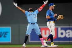 Azulejos vencen 6-4 a los Mellizos con cuadrangulares de Barger y Springer